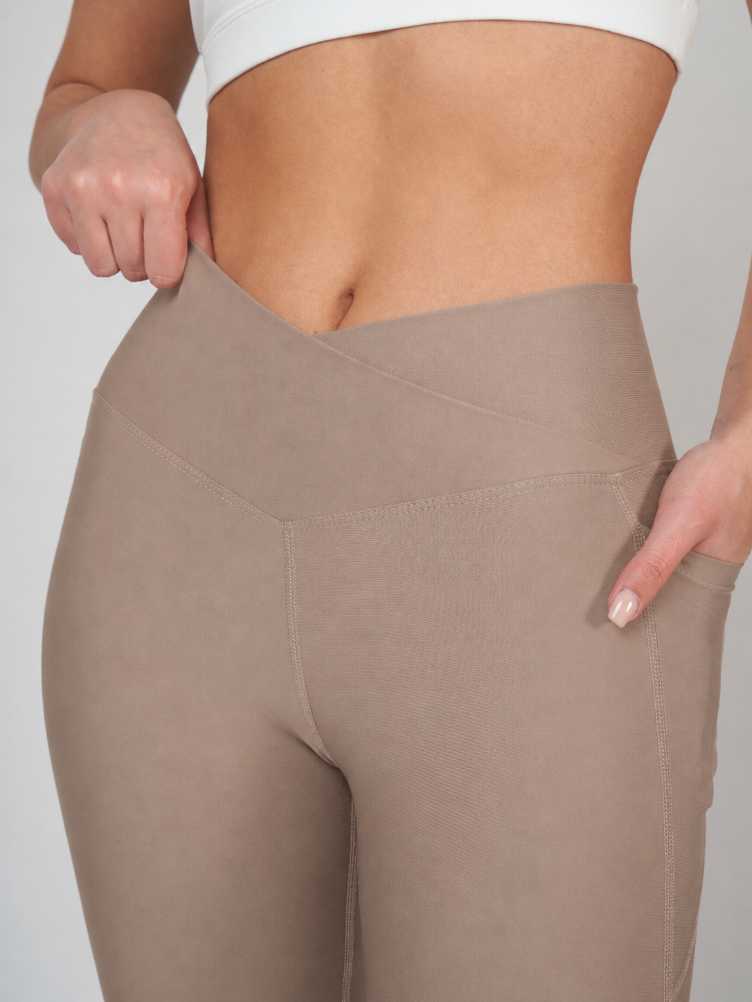 Adele Cross Waist Хеланки - Stone