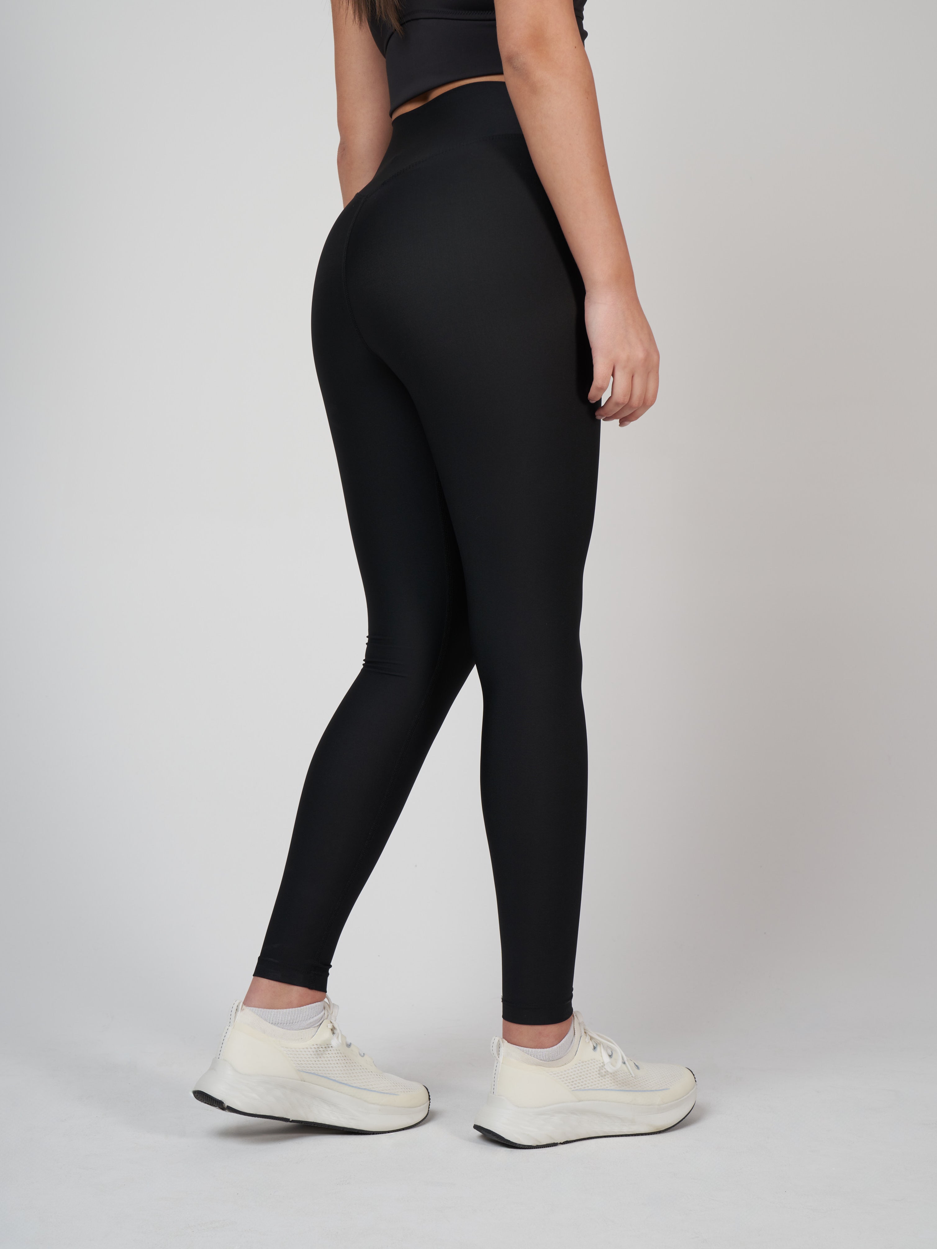 V-Belt Хеланки - Black