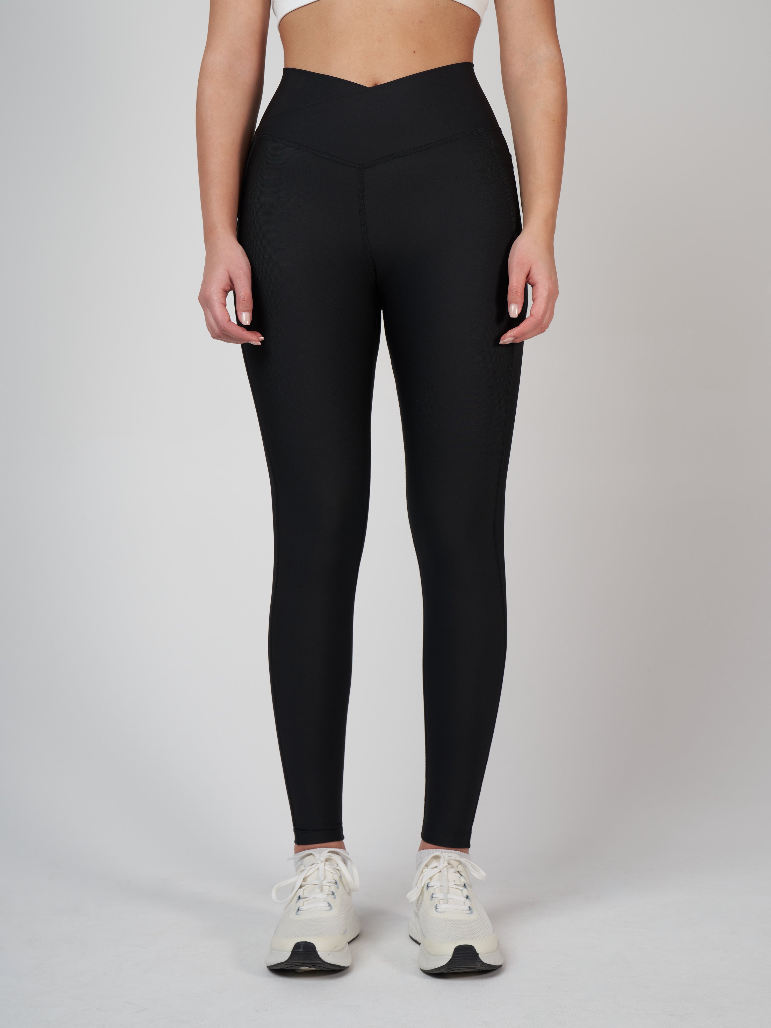 Adele Cross Waist Хеланки - Black