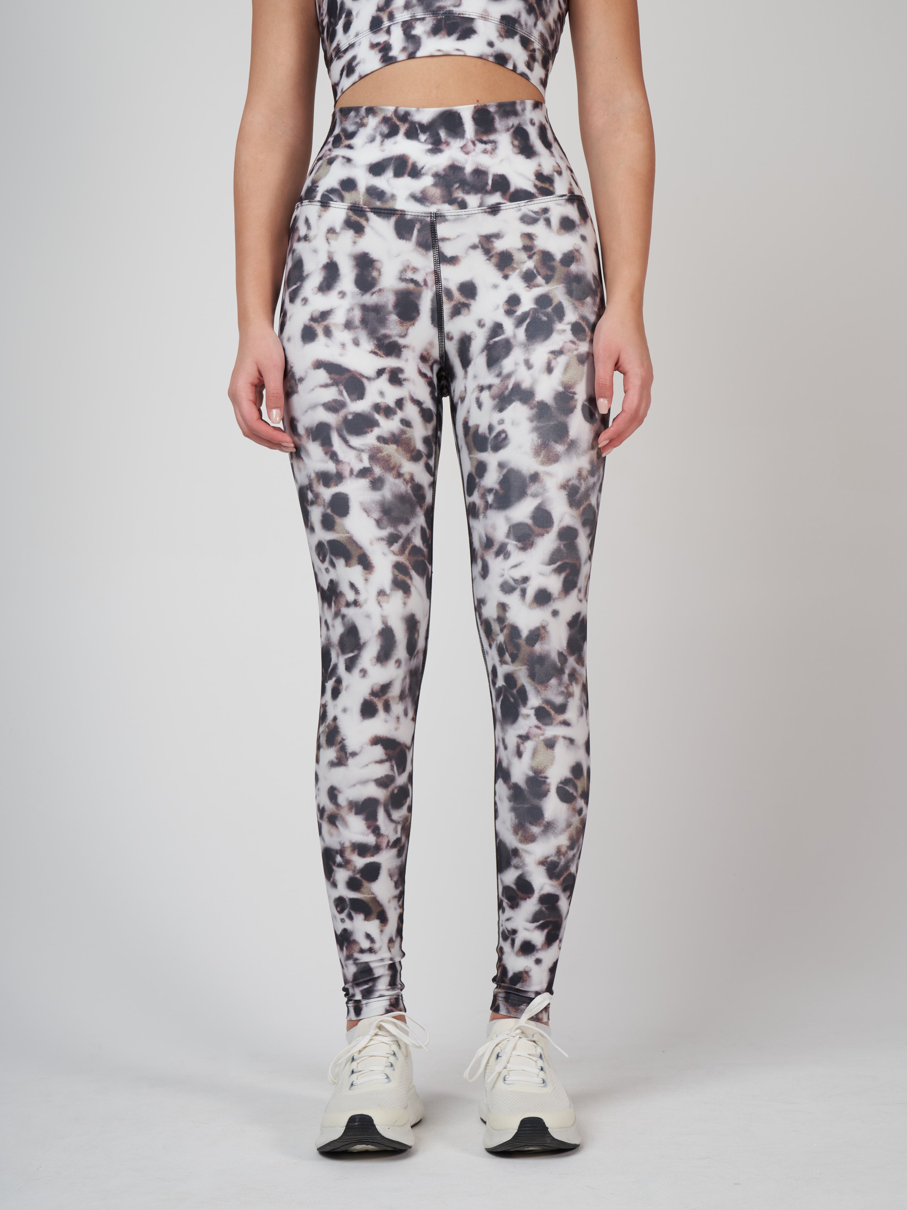 Snow Leopard Print Хеланки