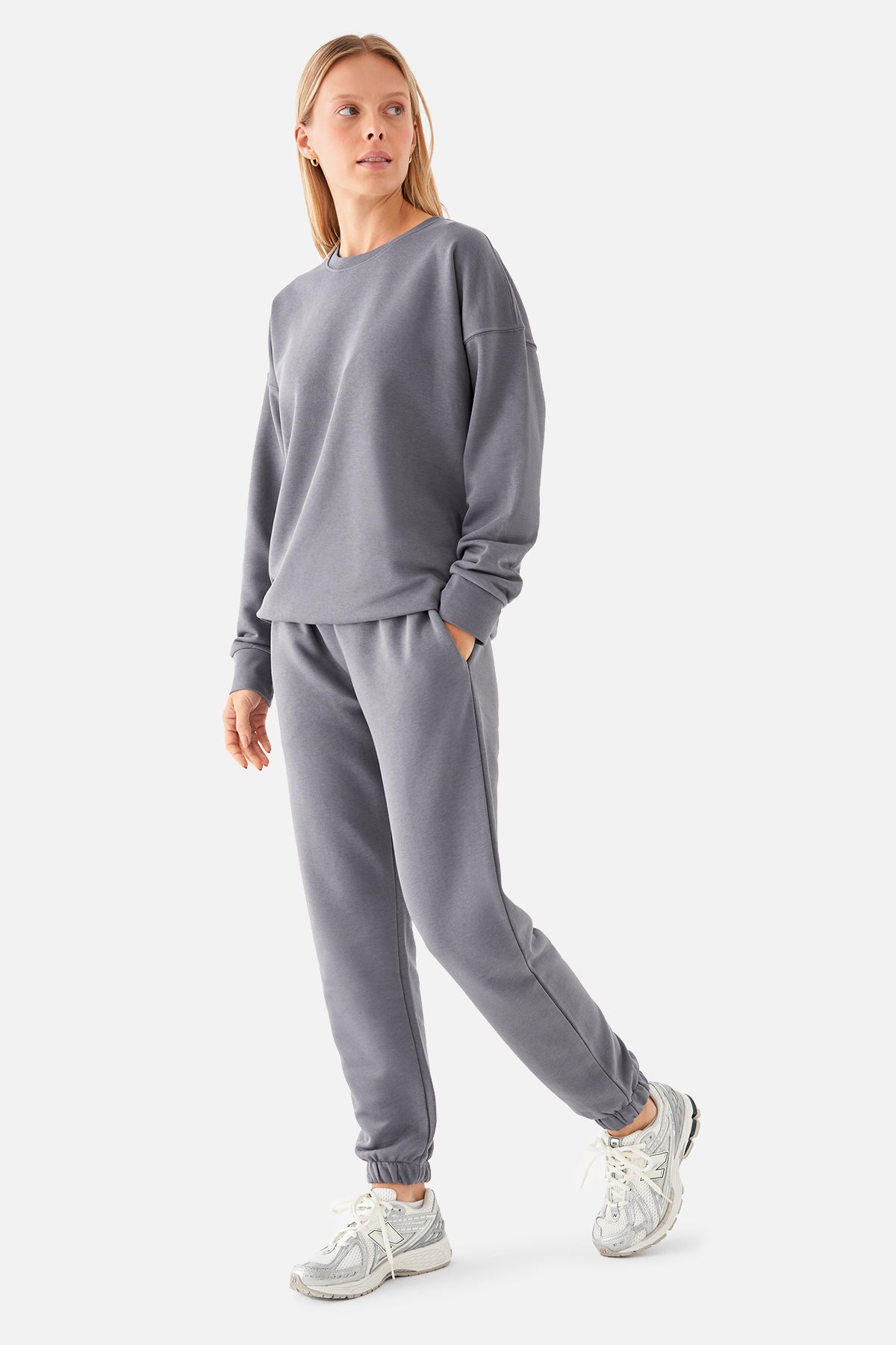 Nina Crewneck Sweatshirt - Dark Grey
