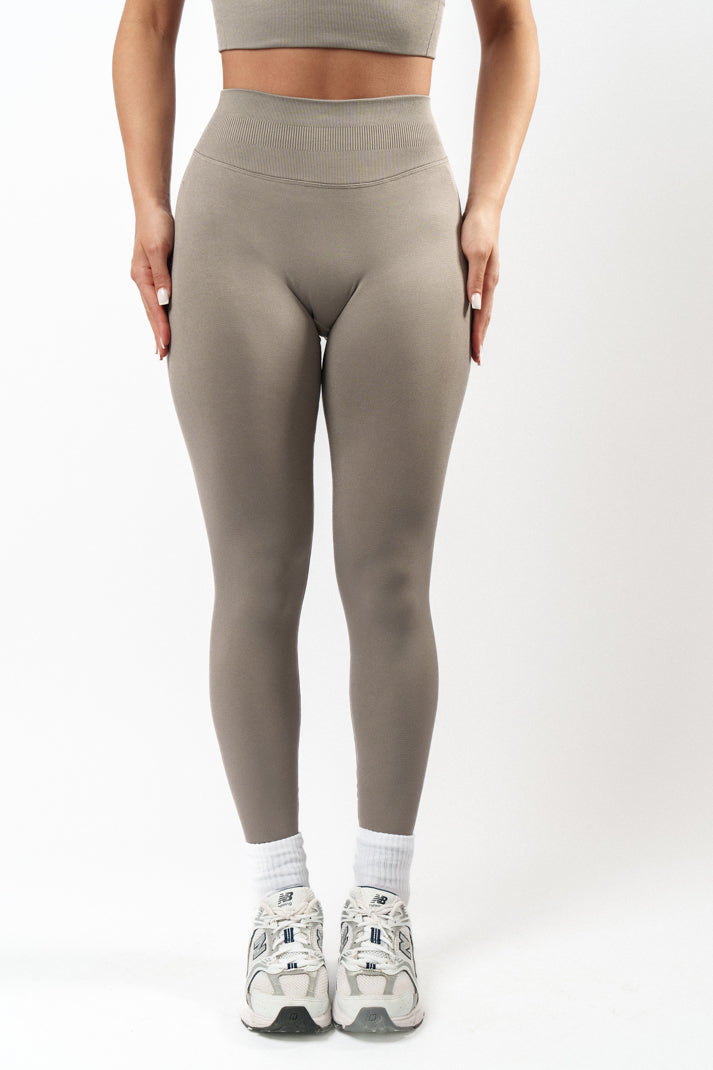 Jade Scrunch Seamless Хеланки - Stone