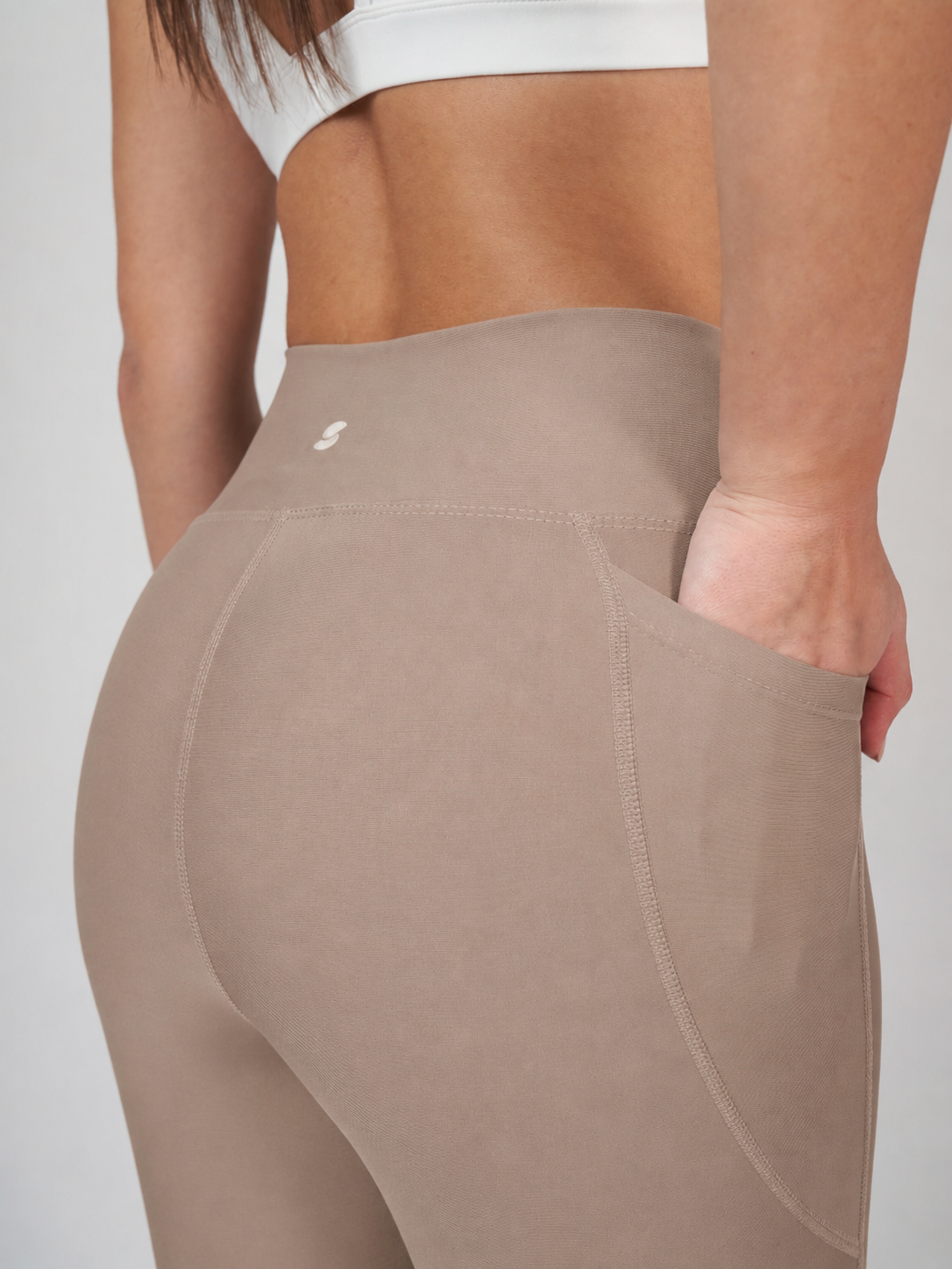 Adele Cross Waist Хеланки - Stone