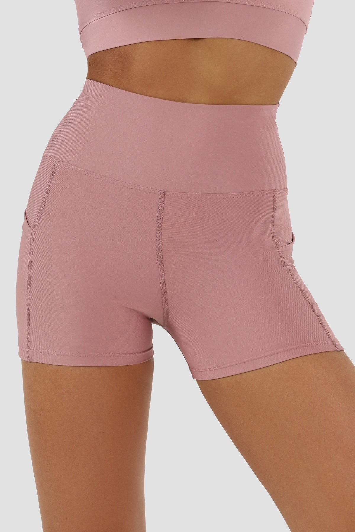 Gina Шорцеви - Light Rose