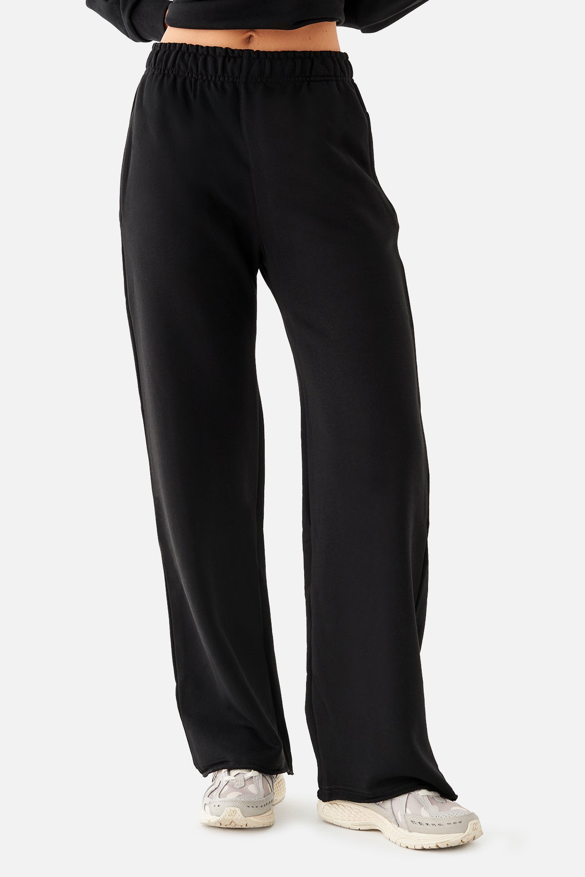 Amelia Flare Sweatpants - Black