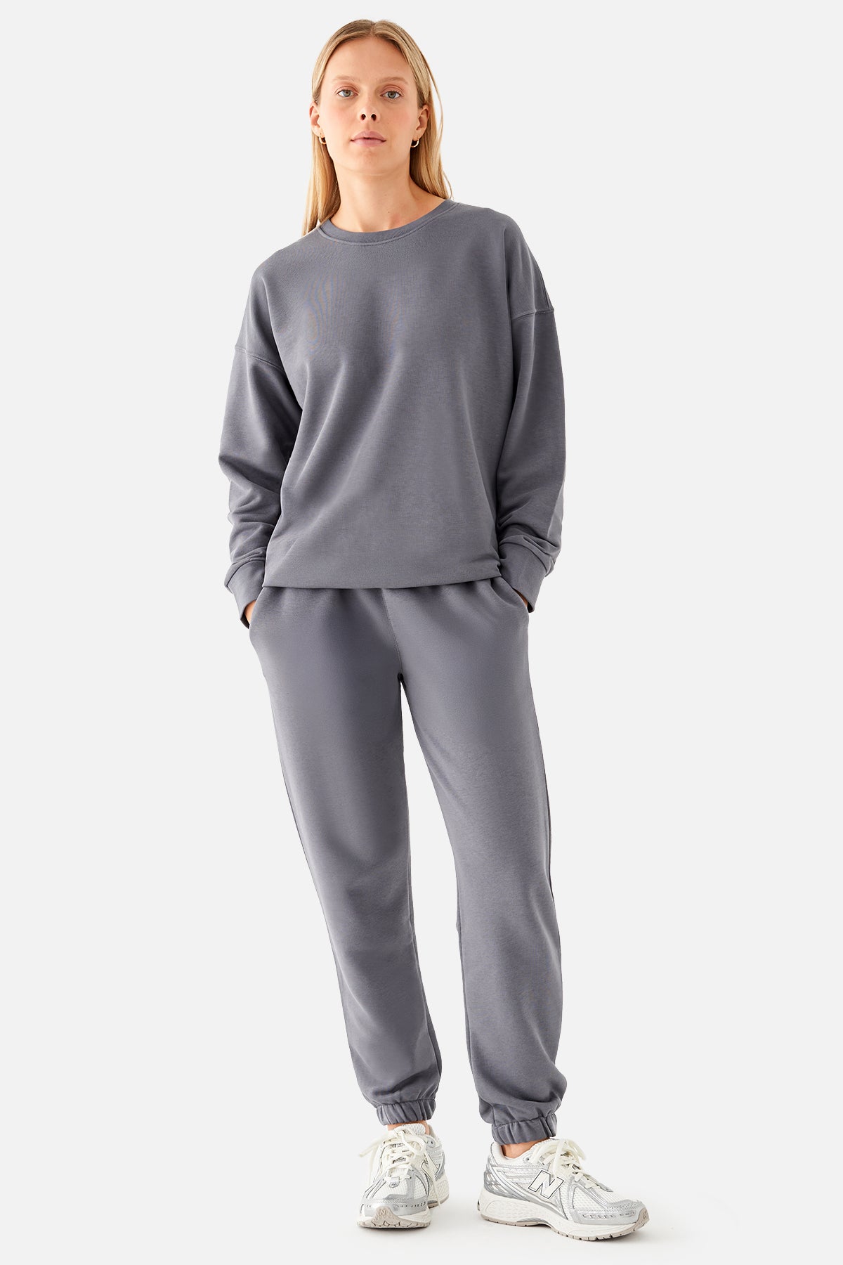 Mia Cuffed Sweatpants - Dark Grey