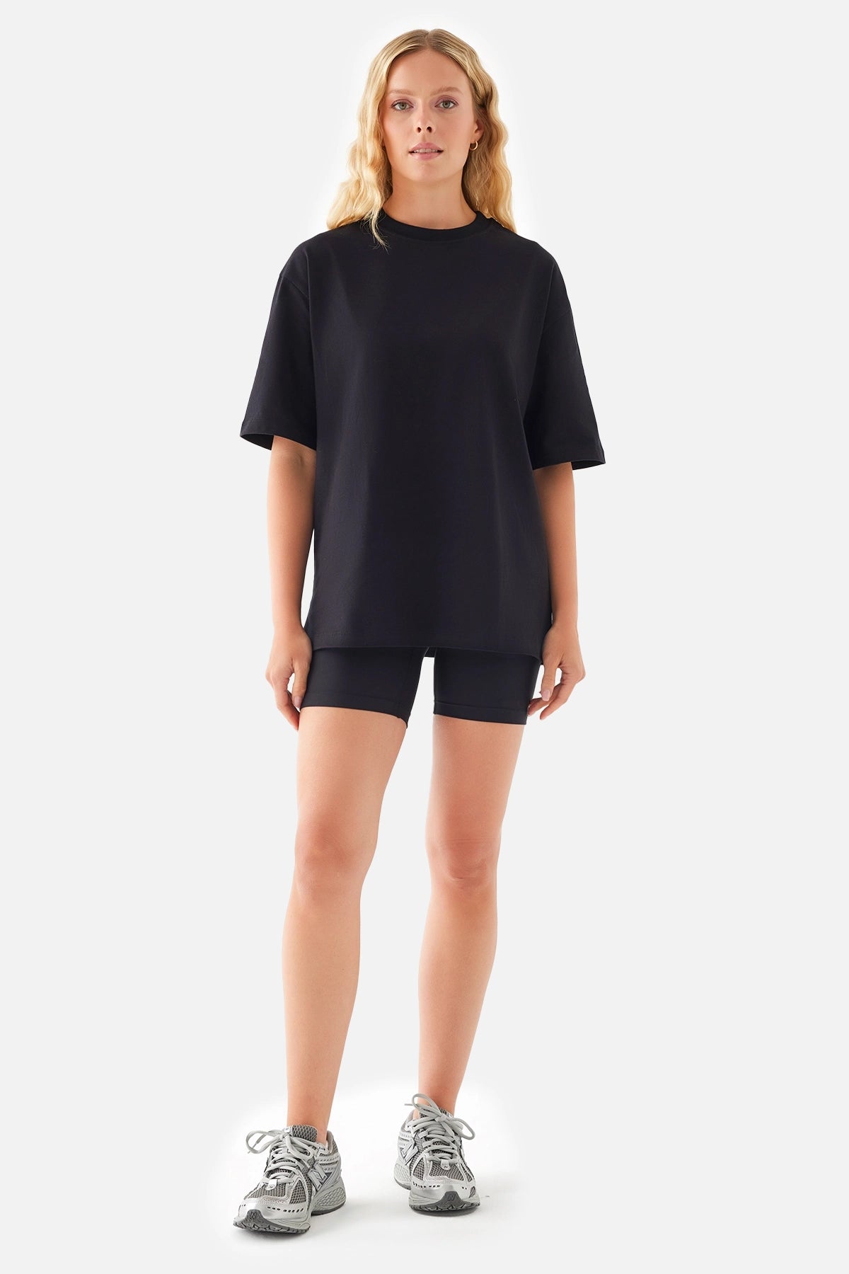 Serenity Oversize T-Shirt - Black