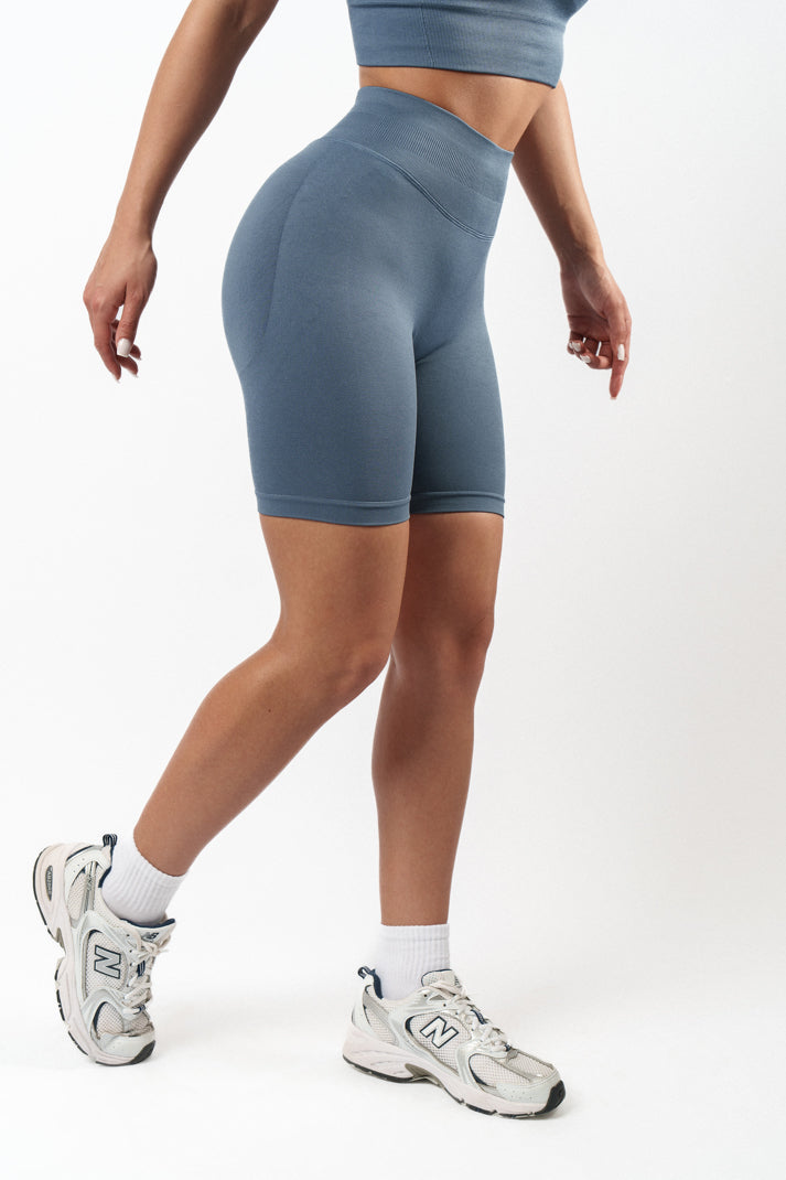 Jade Scrunch Seamless Biker - Indigo