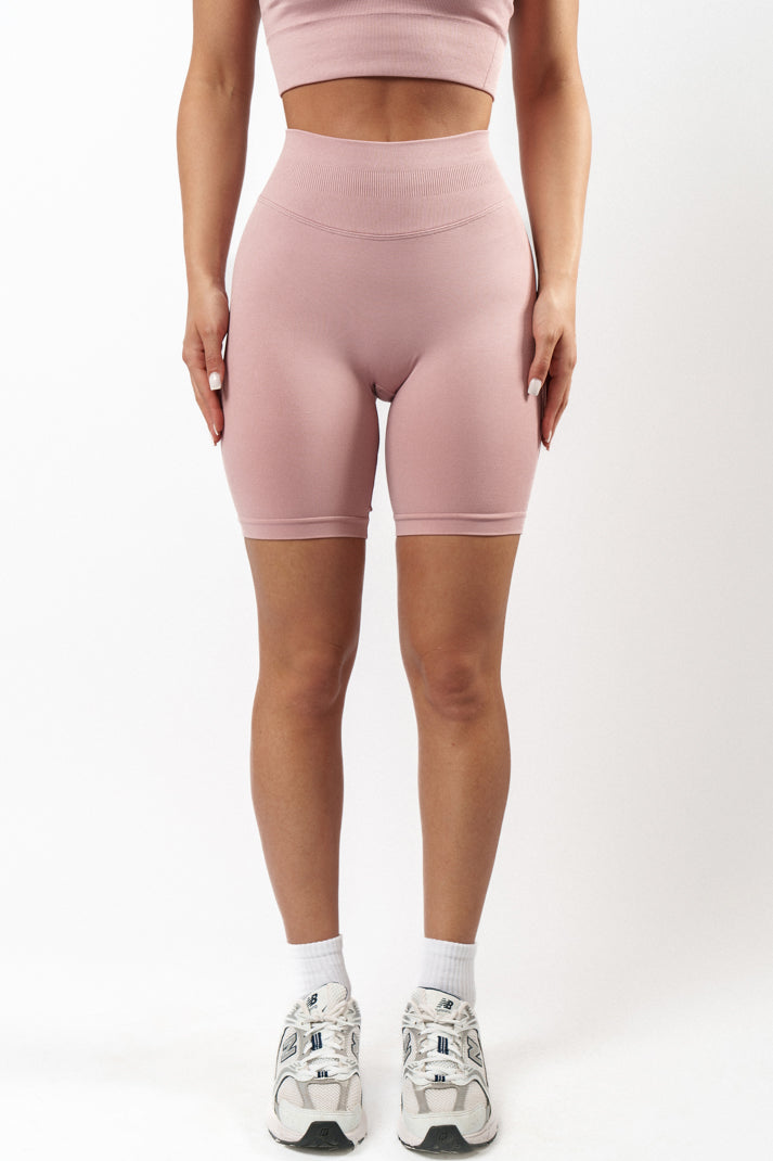 Jade Scrunch Seamless Biker - Powder